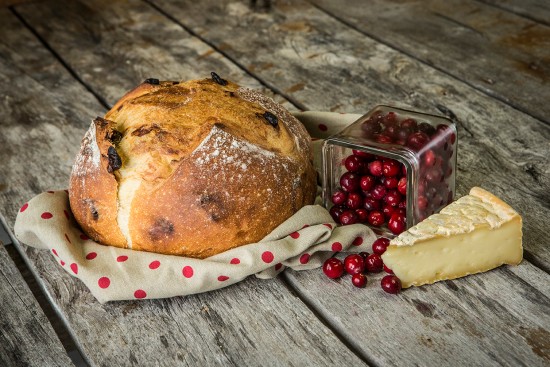 Pied-De-Vent and cranberries bread